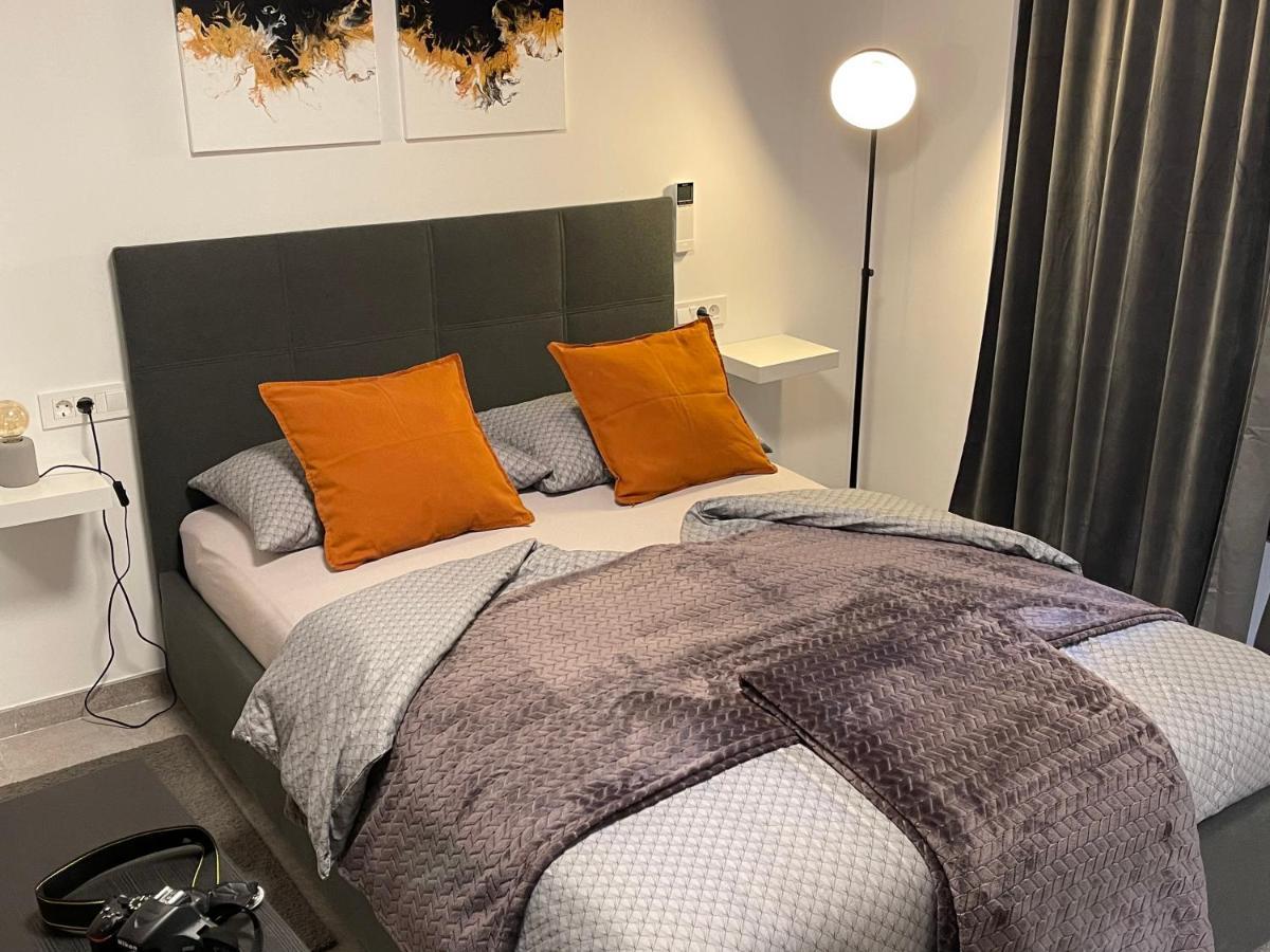 Apartma Piranom