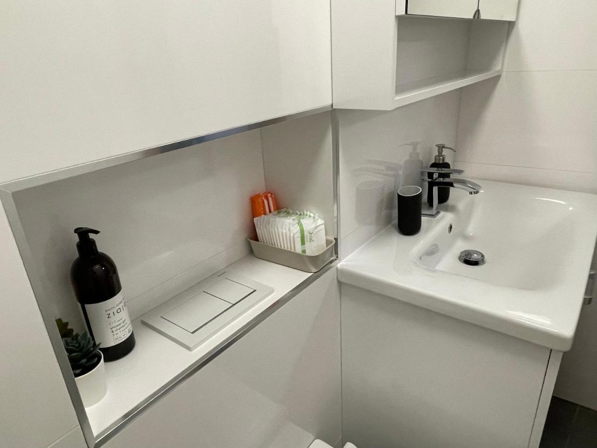 Apartma Piranom *